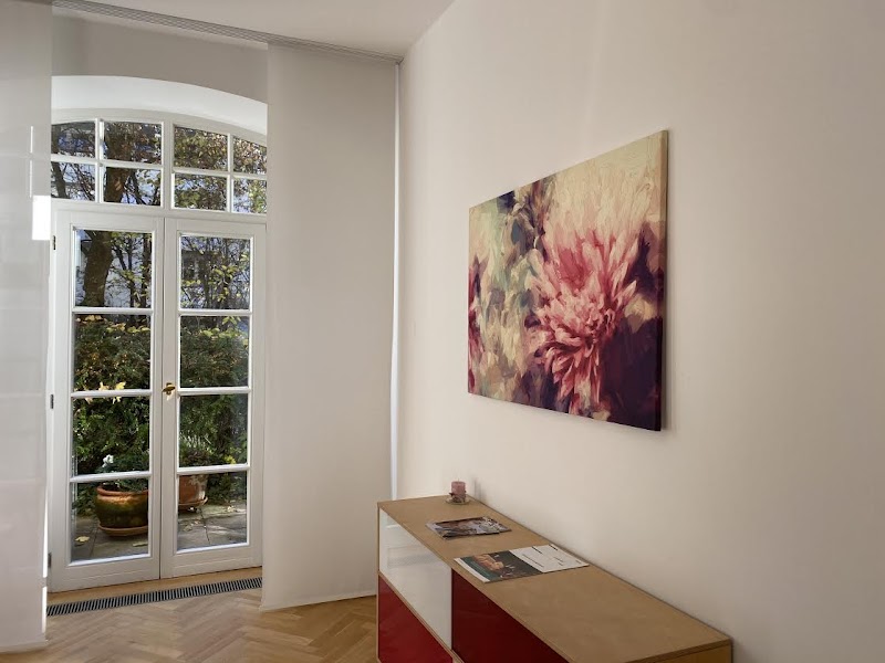 Heilpraktikerin München Lehel | Vanessa Tohmé