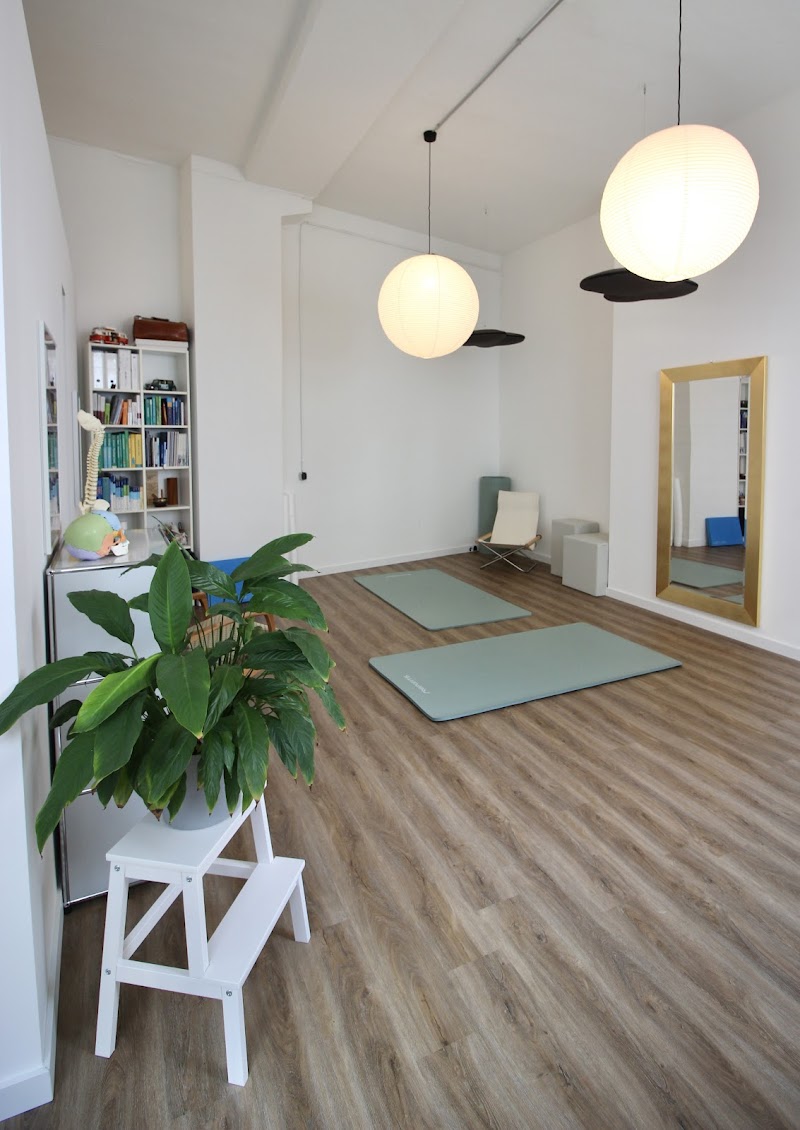 Osteopathie Frankfurt Nordend | Praxis für Osteopathie & integrative Medizin | FFM by HILLA JORDAN